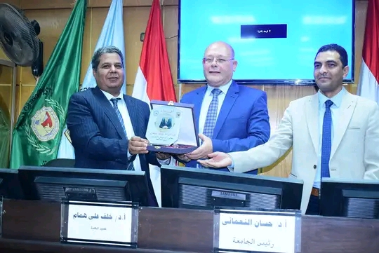 المؤتمر الطلابي البحثي الأول بكلية الزراعة بجامعة سوهاج يناقش ٤٢ بحثًا طلابيًا