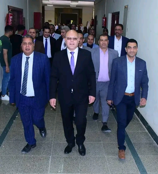 رئيس جامعة سوهاج يفتتح فعاليات ملتقى التوظيف الثاني عشر لكلية الزراعة بمشاركة 25 شركة ومؤسسة متعددة المجالات