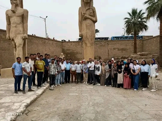 زيارات ميدانية لعدد من المواقع الأثرية تنظمها كليه الآثار بجامعة سوهاج لطلابها