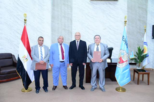 الاولى من نوعها بصعيد مصر..لجنة الاعلى للجامعات تتفقد كلية الدراسات الأفروآسيوية العليا بجامعة سوهاج