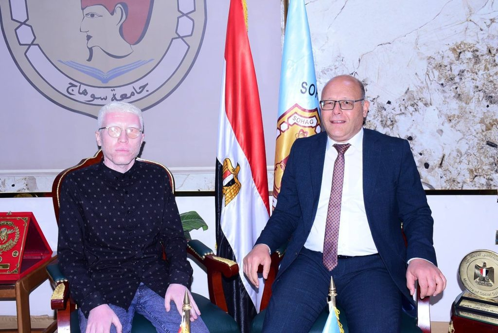 منذ قليل يوسف يتسلم عمله كمعيد بجامعة سوهاج والنعماني يوجه الشكر لوزيري الصحة والتعليم العالي لسرعة الاستجابة