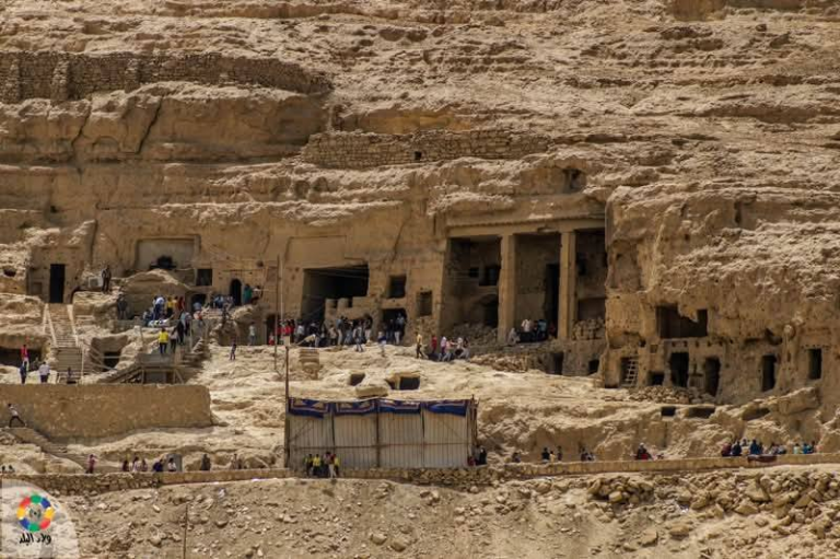جامعتي سوهاج وبرلين يستأنفان العمل بمشروع نشر وتوثيق مقابر عصرى الانتقال الأول والدولة الوسطى بالجبل الغربي بمحافظة أسيوط