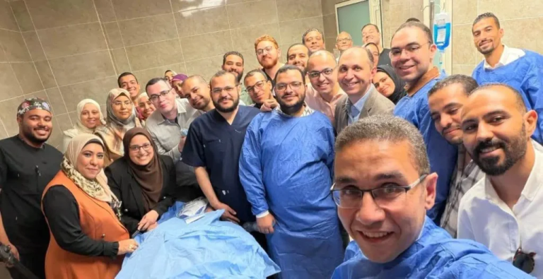 مستشفيات سوهاج الجامعية تحقق إنجازًا طبيًا جديدًا و تنجح في علاج 3 حالات أكالازيا بتقنية POEM دون جراحة .