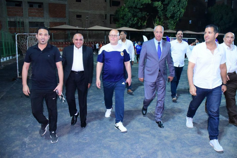 رئيس جامعة سوهاج يشهد فعاليات المهرجان الصيفي للألعاب الرياضية ويكرم المتميزين والفائزين بالمراكز الأولى