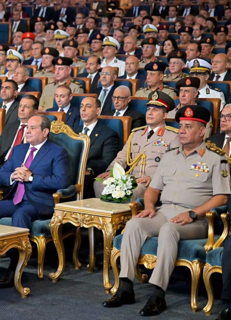 بحضور الرئيس السيسي.. النعماني يشهد ندوة «وطن الأبطال» ويؤكد التصدي للشائعات مسؤولية الجميع*